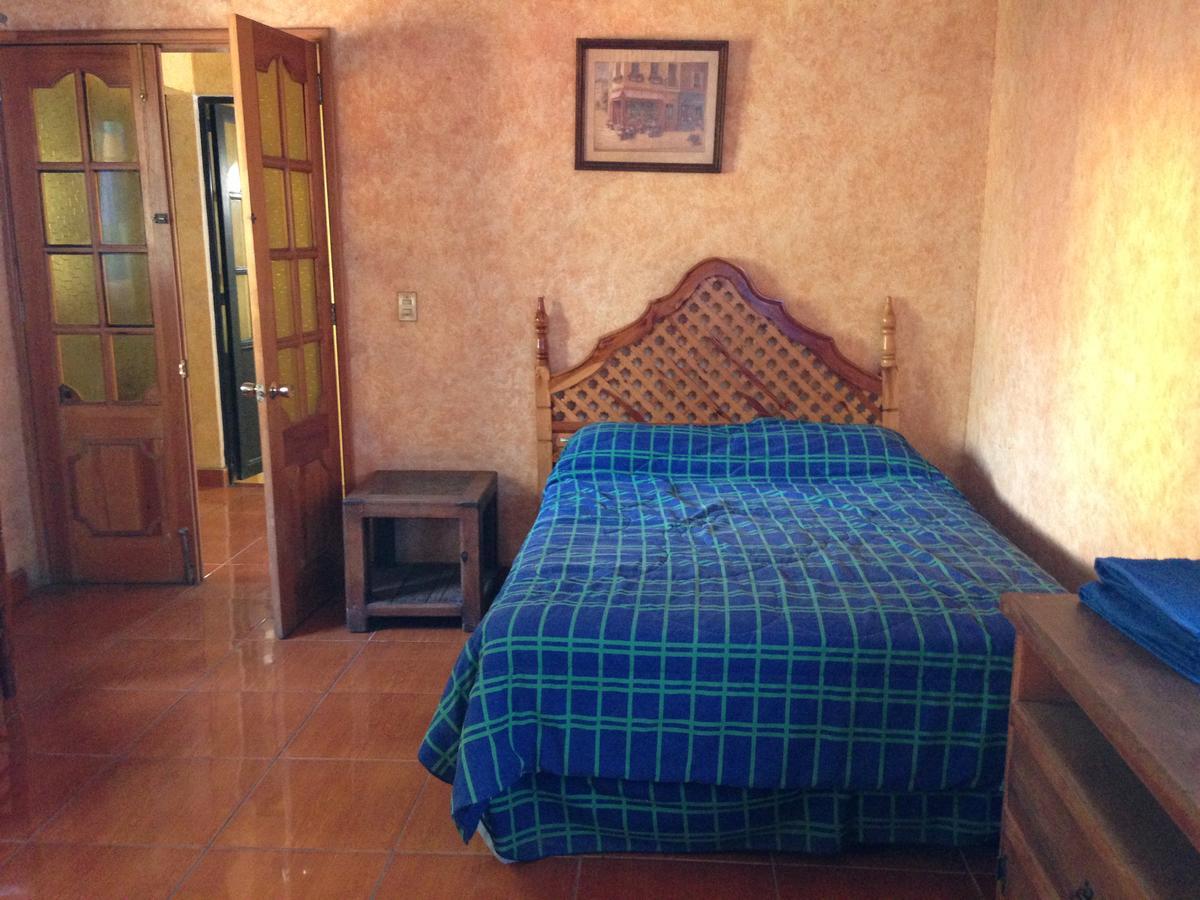 Hotel Hospedaje Ornelas Tepoztlán Zewnętrze zdjęcie